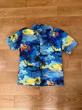 Men's Blue Tropical Short-Sleeve Button-Down Shirt